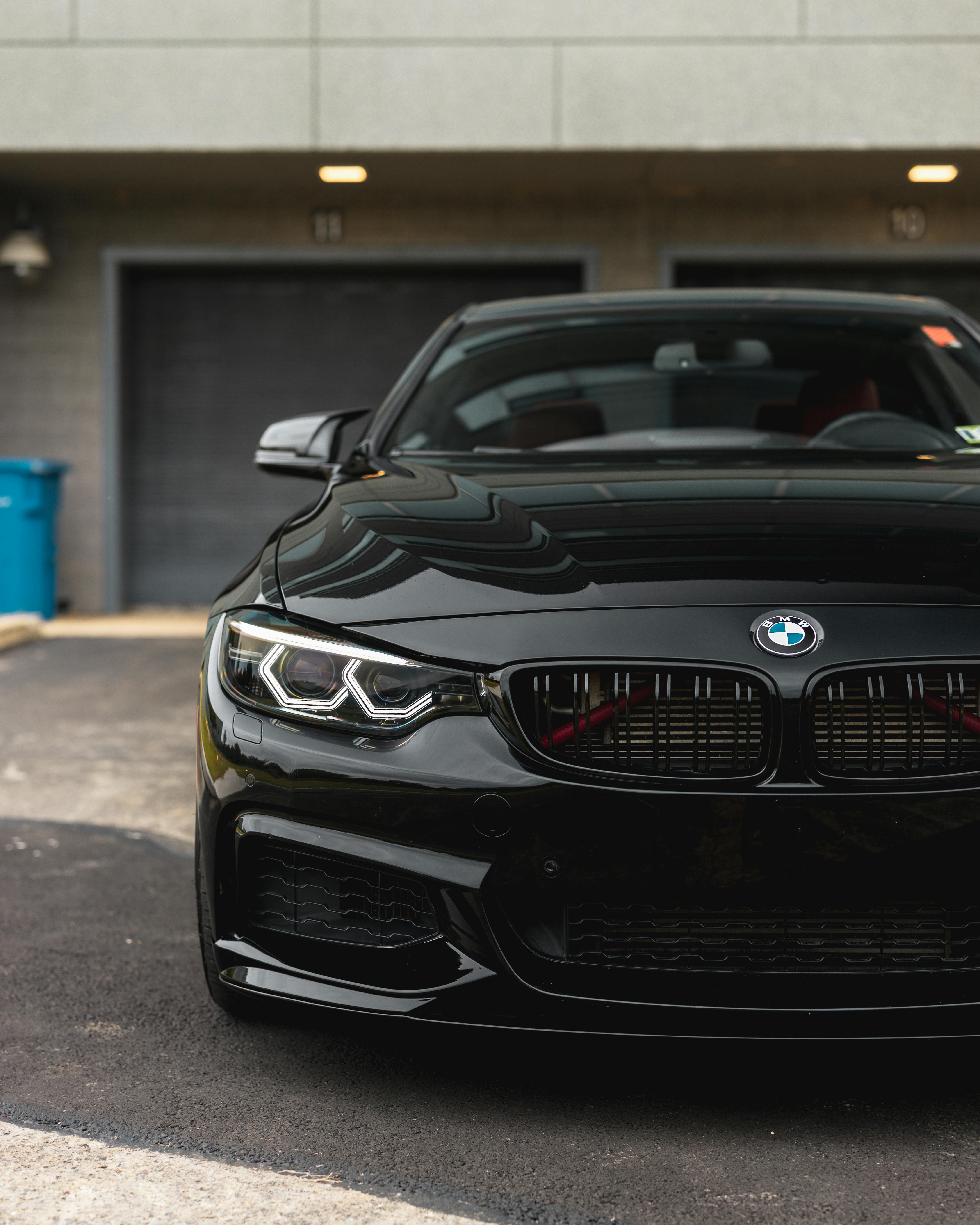 BMW gallery photo 1