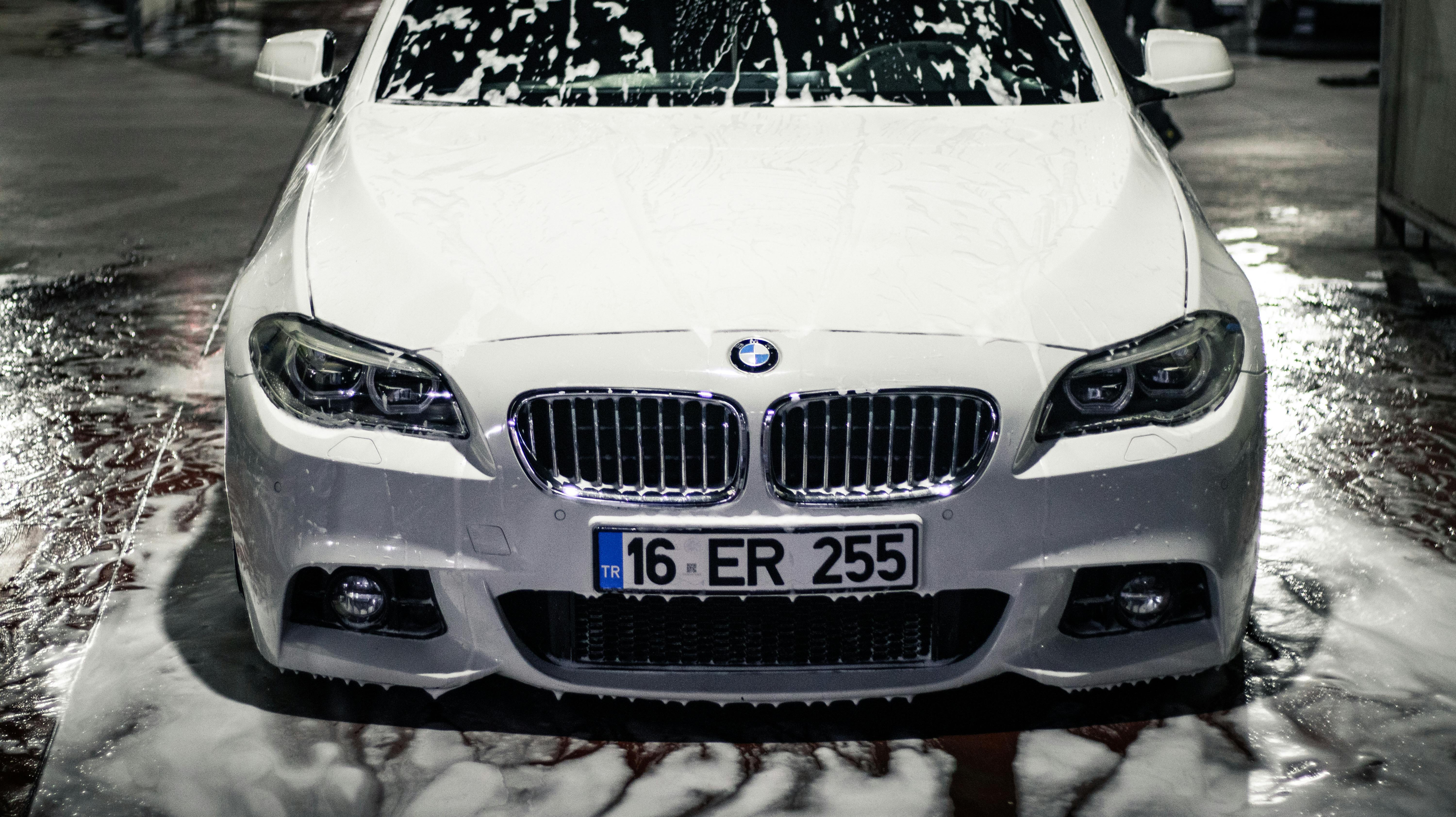 BMW gallery photo 19